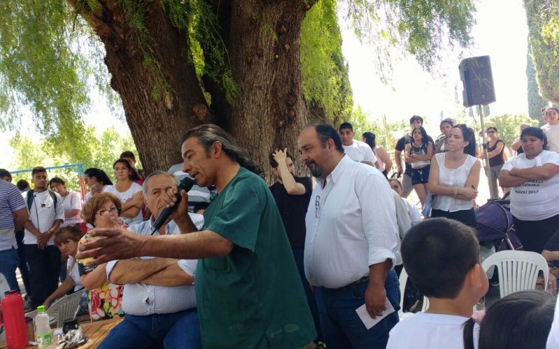 “EL ADOLFO”, TAMBIEN ESCUCHA LOS VECINOS DE NOGOLI…