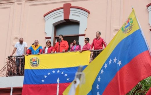 Maduro resiste y rompe relaciones con Estados Unidos
