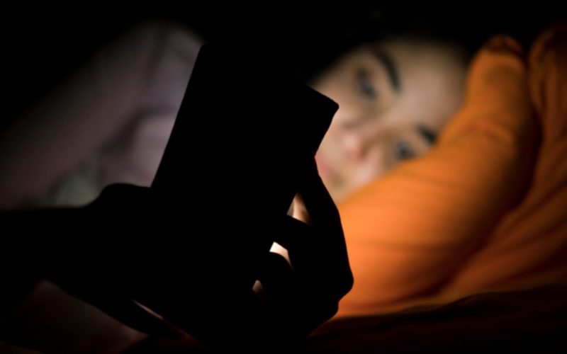 El estrés, la crisis y la tecnología, aliados de los trastornos del sueño