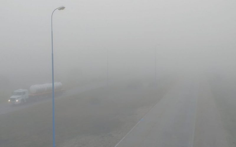 Recomiendan precaución en rutas y autopistas provinciales por niebla y lloviznas