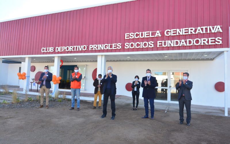 El gobernador inauguró la Escuela Generativa “Socios Fundadores”