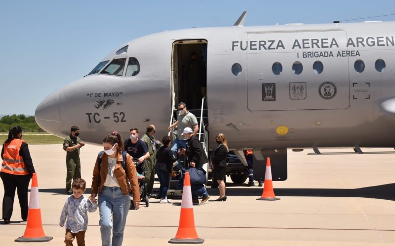 Este viernes se concretó un nuevo vuelo de LADE al aeropuerto Valle del Conlara