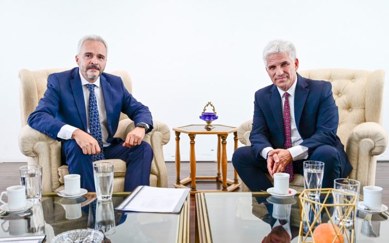 Poggi recibió al Superior Tribunal de Justicia