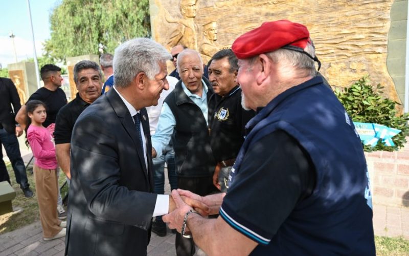 A 43 años de su hundimiento, Poggi rindió homenaje a los caídos del crucero ARA General Belgrano
